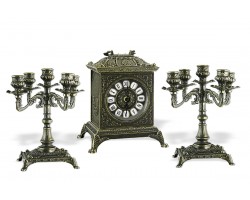 Часы каминные "Ларец" с 2 канделябрами на 5 свечей "Венеция"