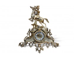 Часы каминные "Девушка на коне и Лисица"