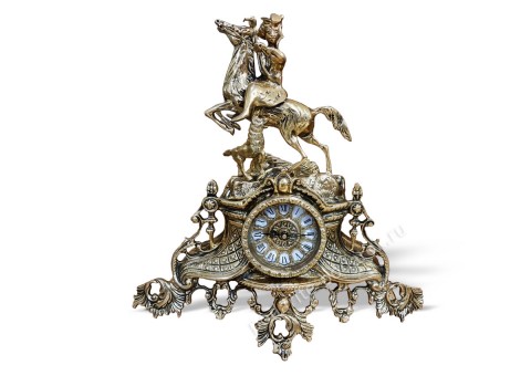 Часы каминные "Девушка на коне и Лисица"